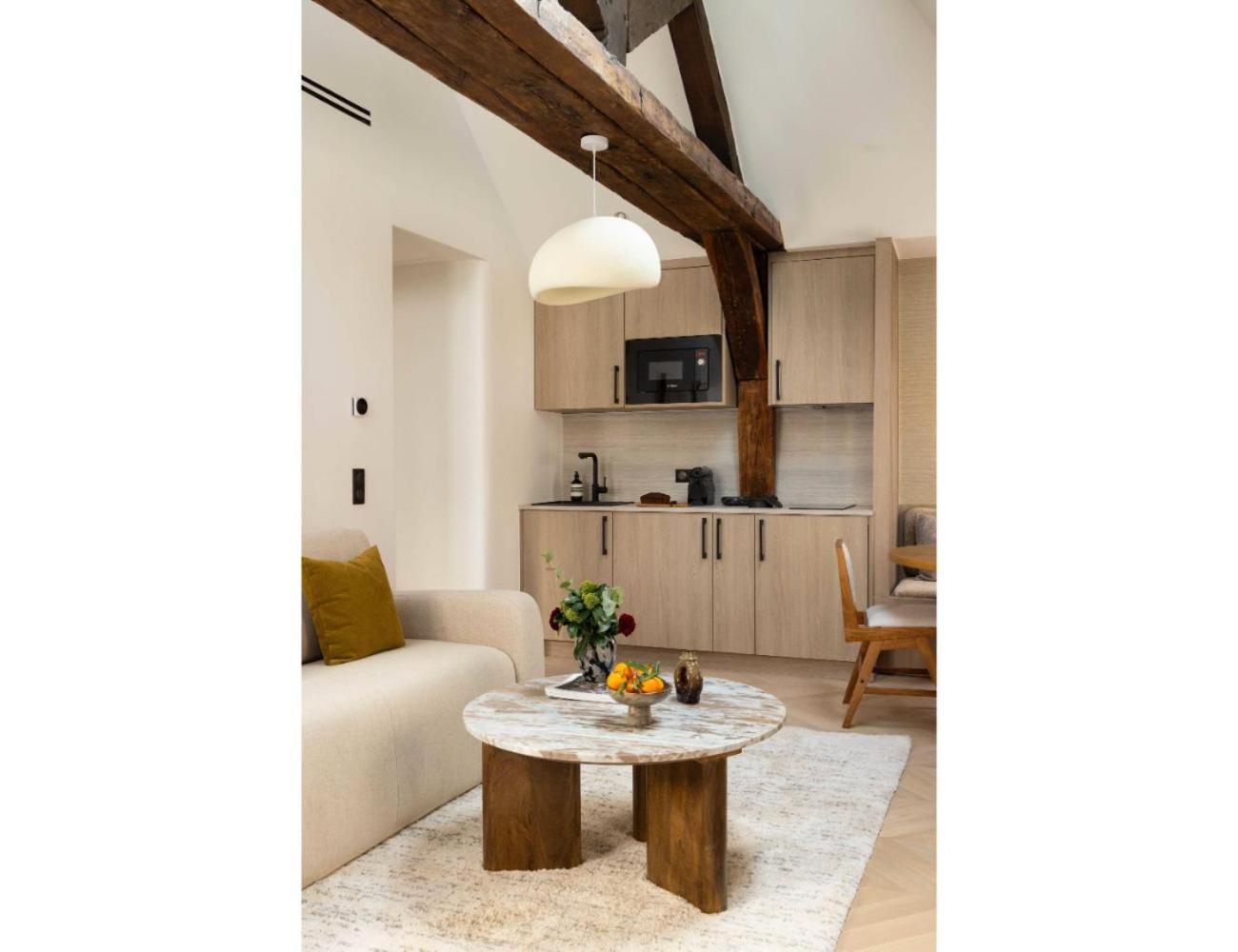 Elegant Apartment- 2br-6p- Le Marais Apartment Paris