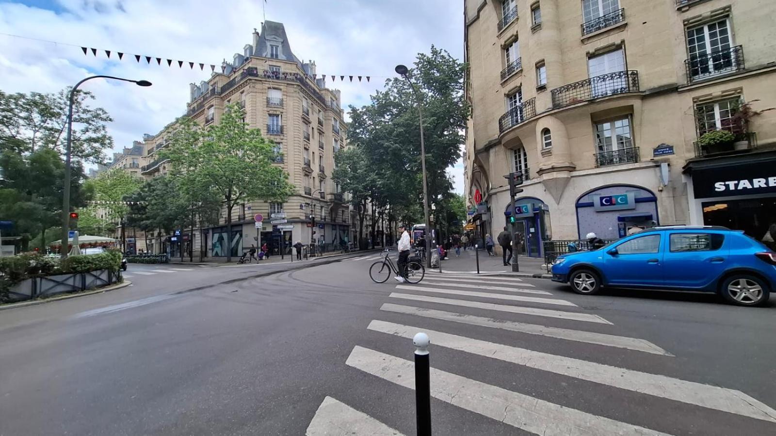 Appartement Magnifique 2 Pieces Renove A Neuf, 15, Idealement Situe *
