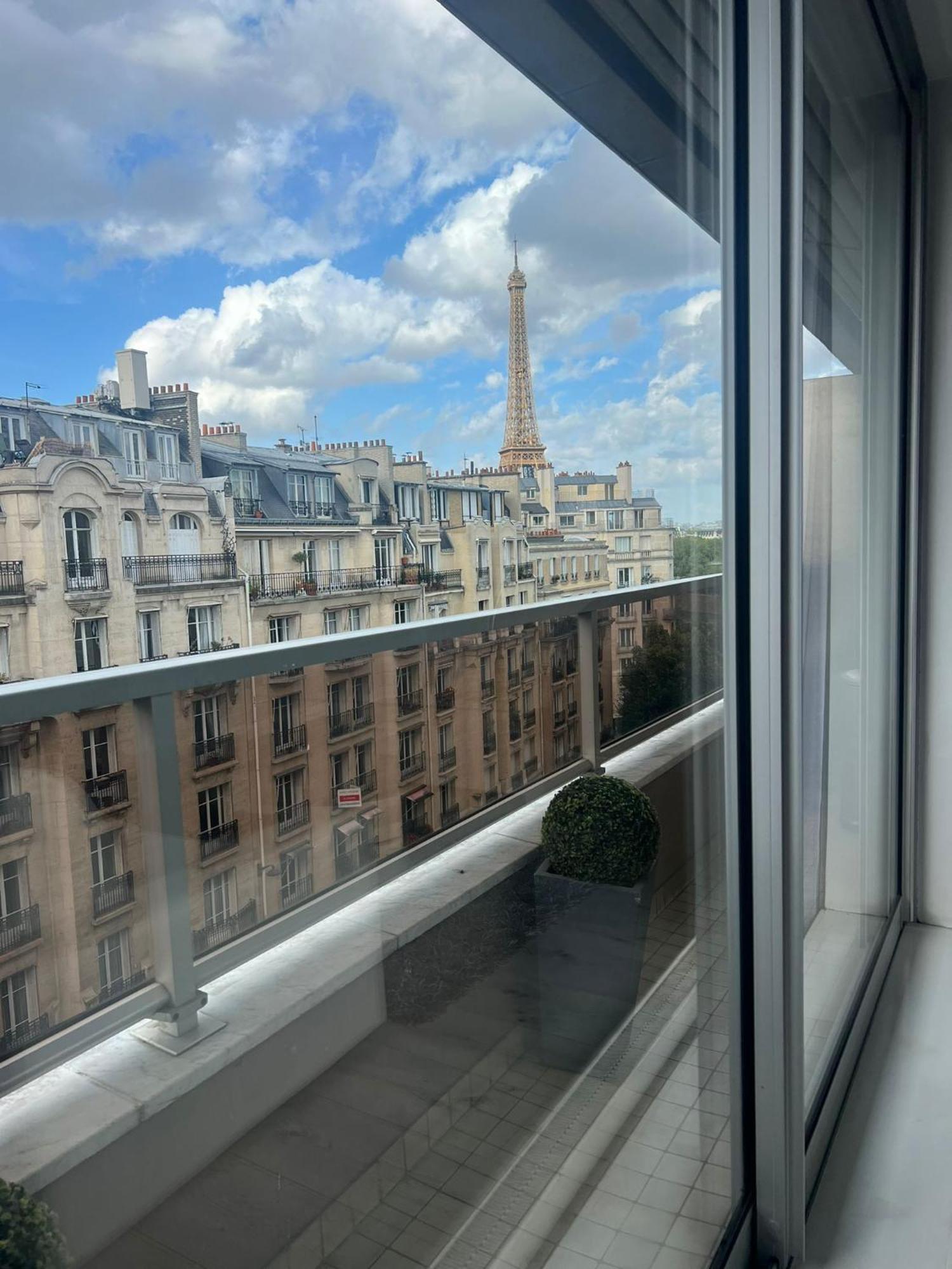 Luxury View Eiffel Tower 16th Trocadero