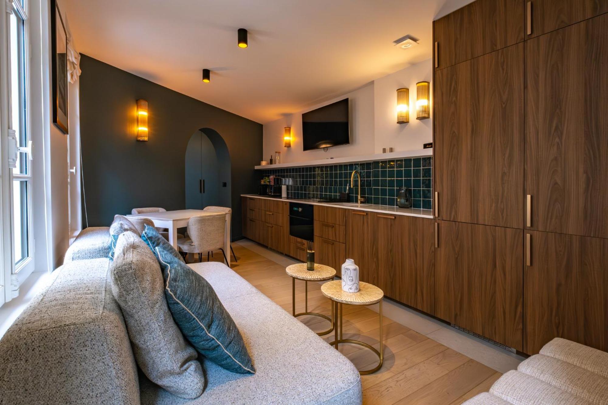 Apartamento 4 Guest - Hausmanian Flat Arc De Triomph *