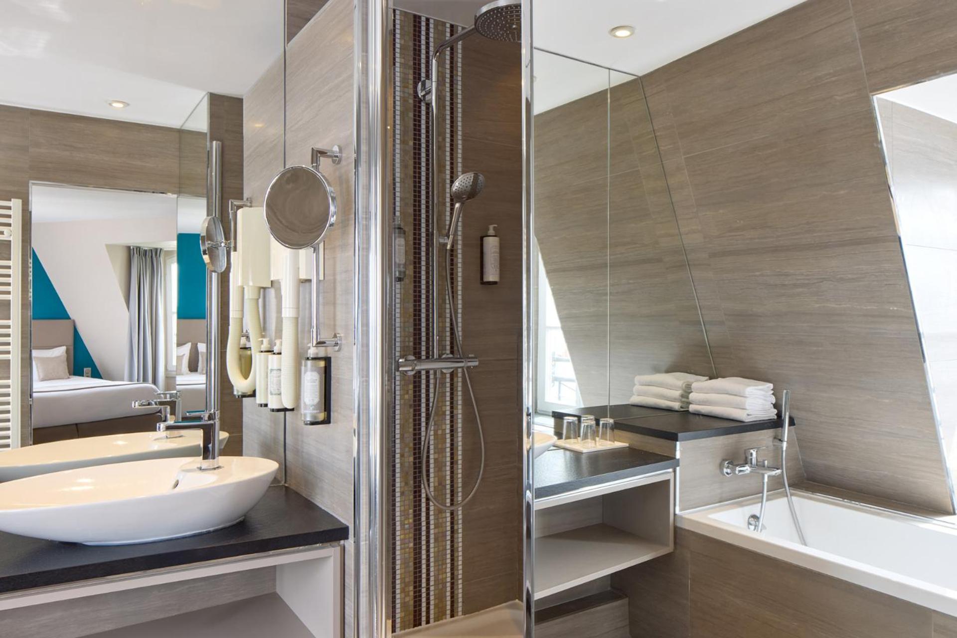 Hotel Timhotel Montmartre Paris