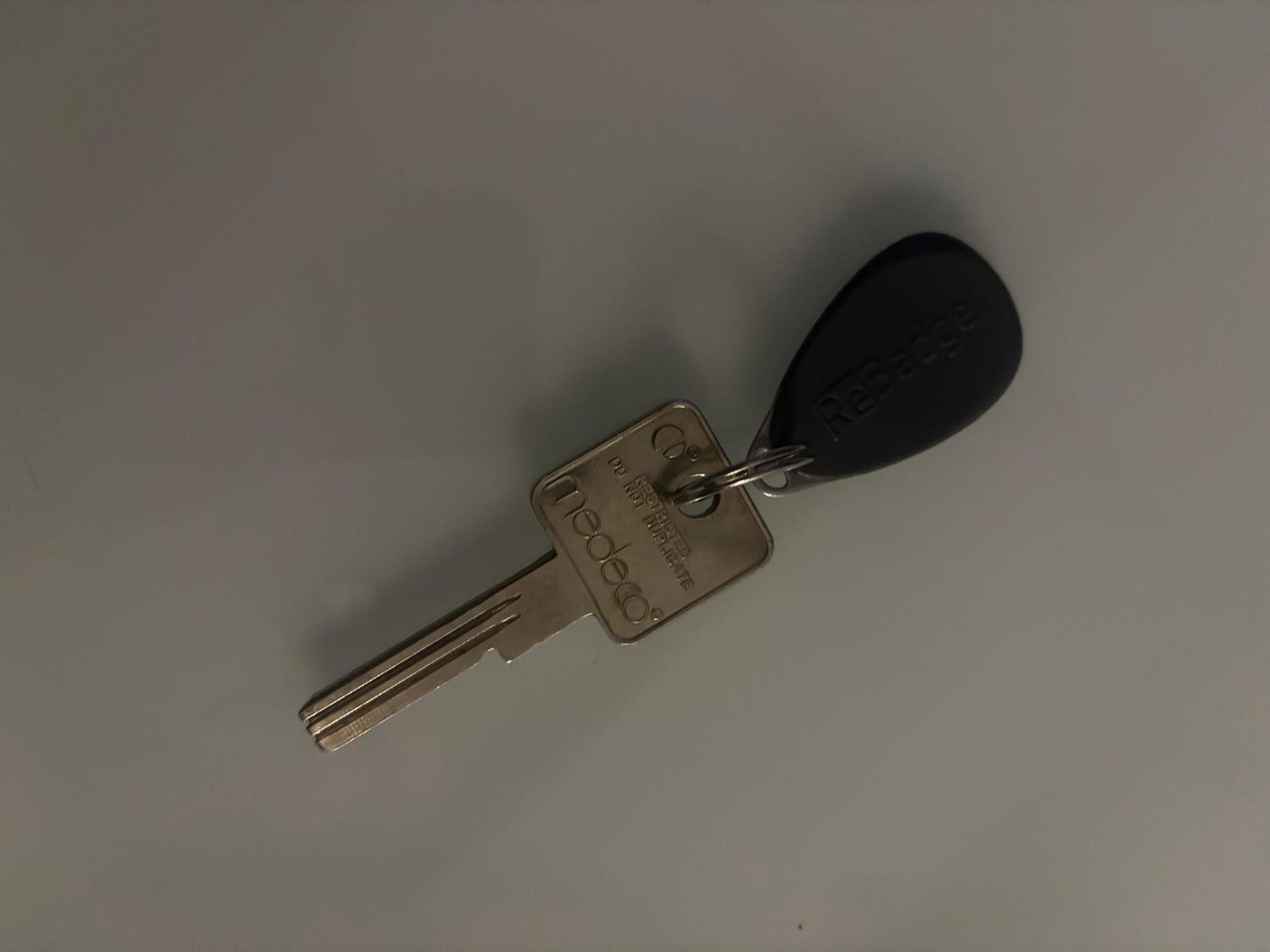 Appartement Loft Refait A Neuf En Dernier Etage 2 *