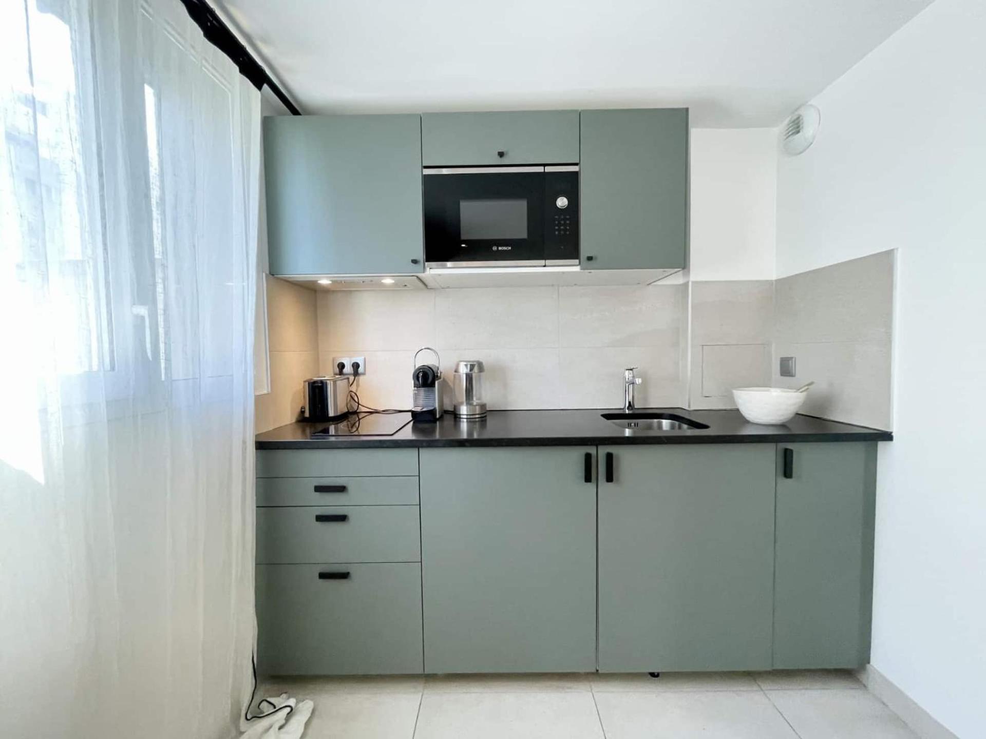 Apartment Parisian L Montmartre Paris