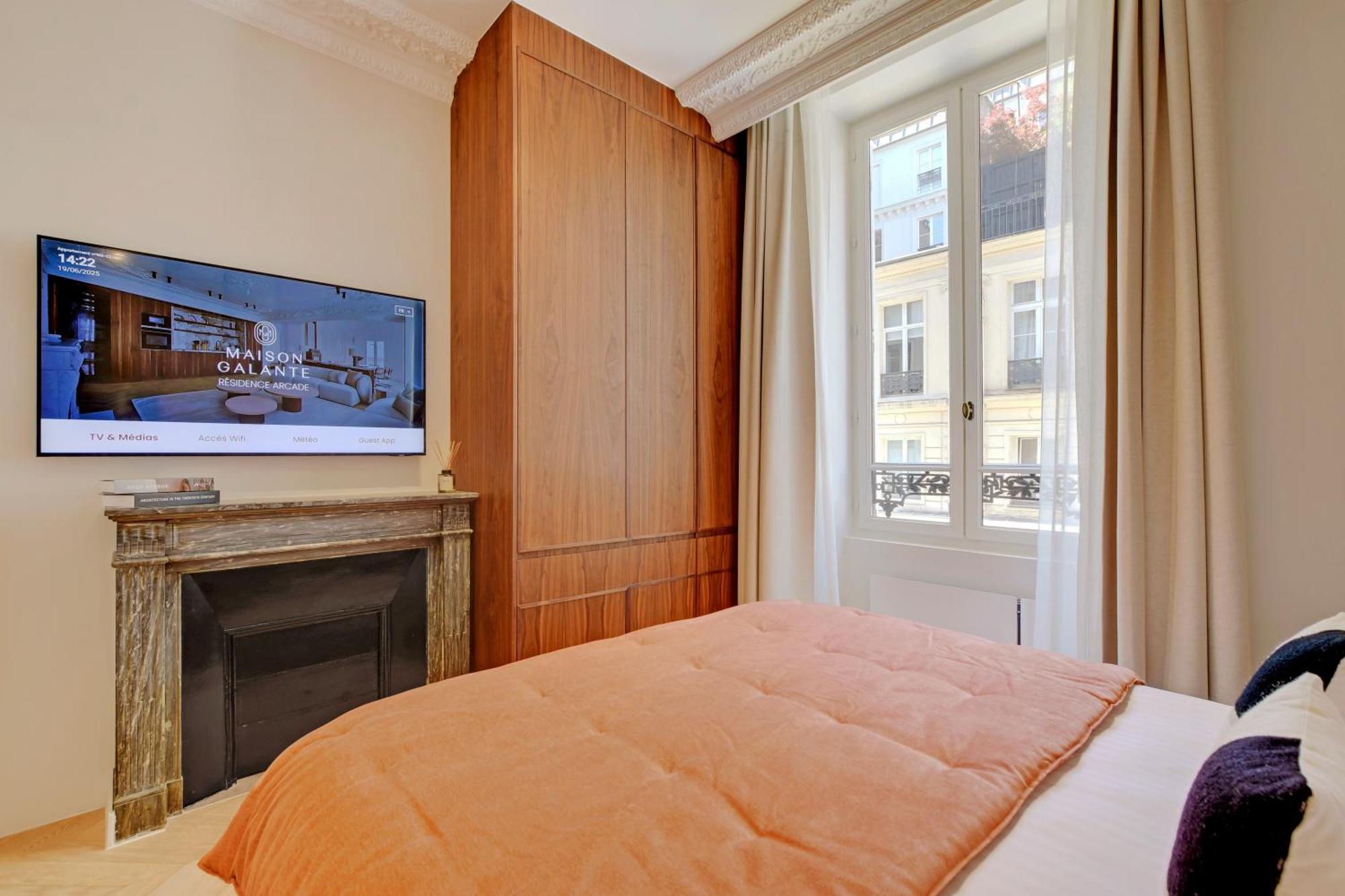 Apartment Maison Galante's With Services In La Madeleine - Opera