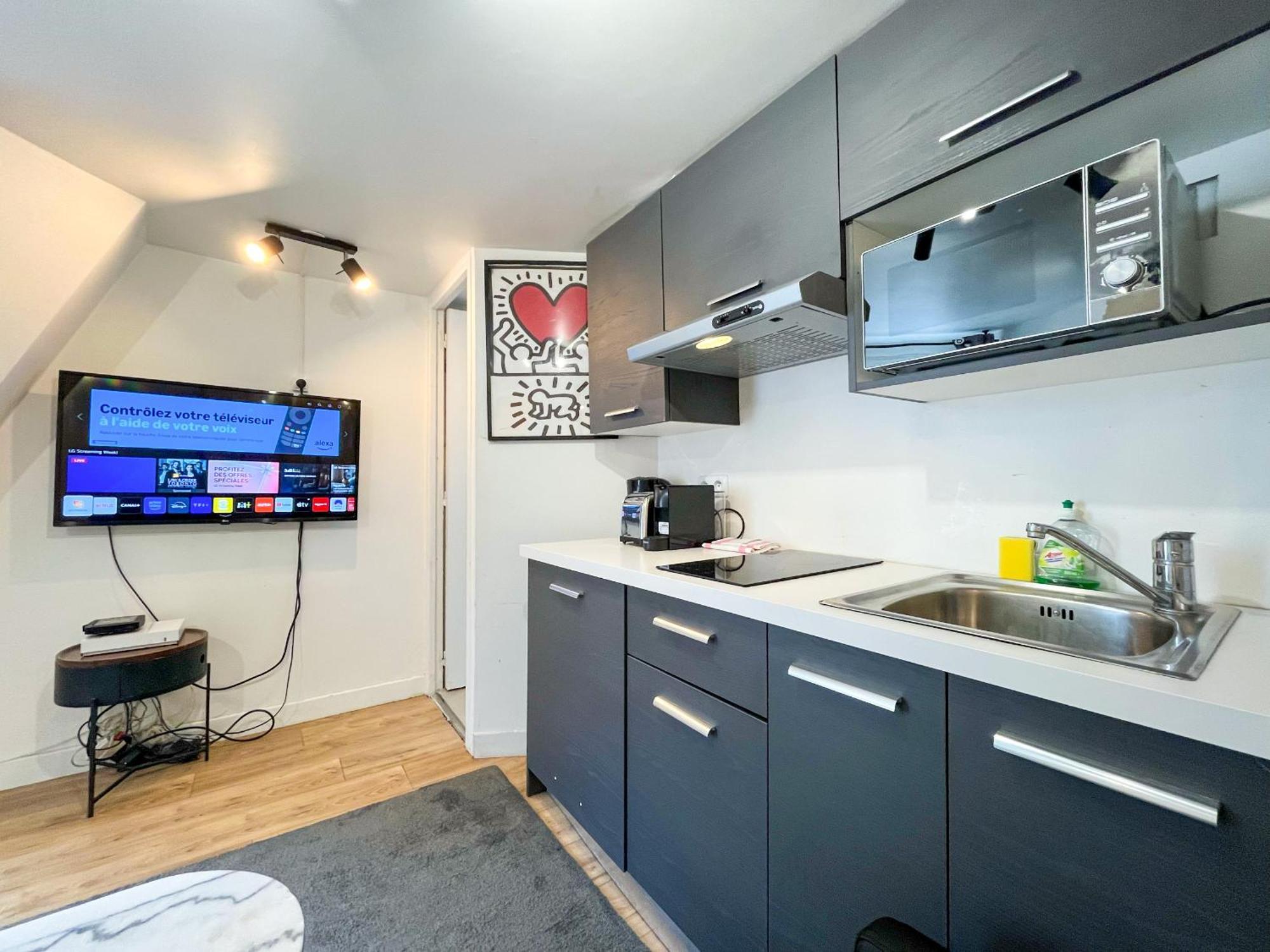 Apartment Urban Flat 150 - Pretty Flat In Center Of