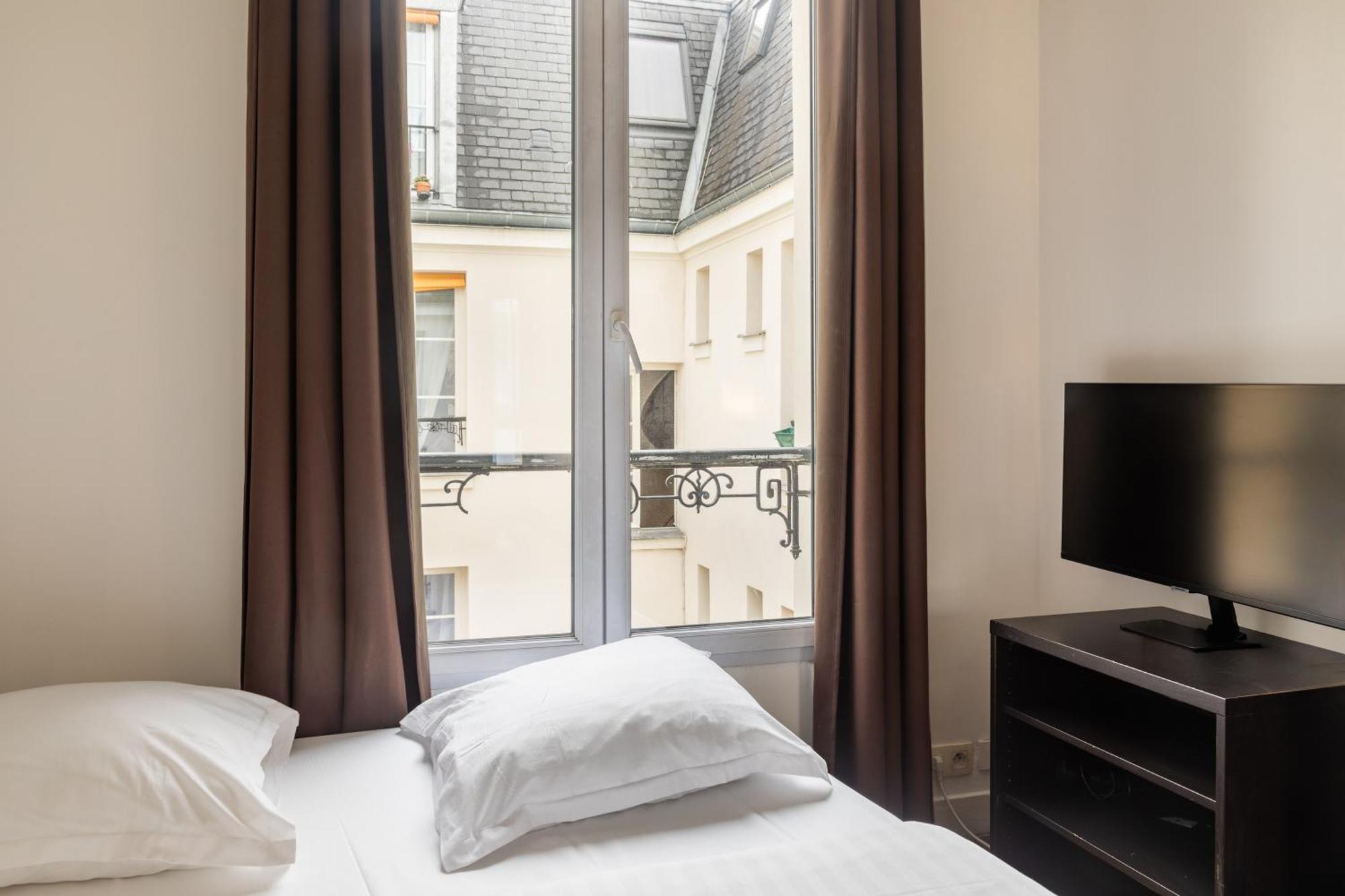 Appartement Pied-a-terre Near Bastille & Voltaire 11th Paris