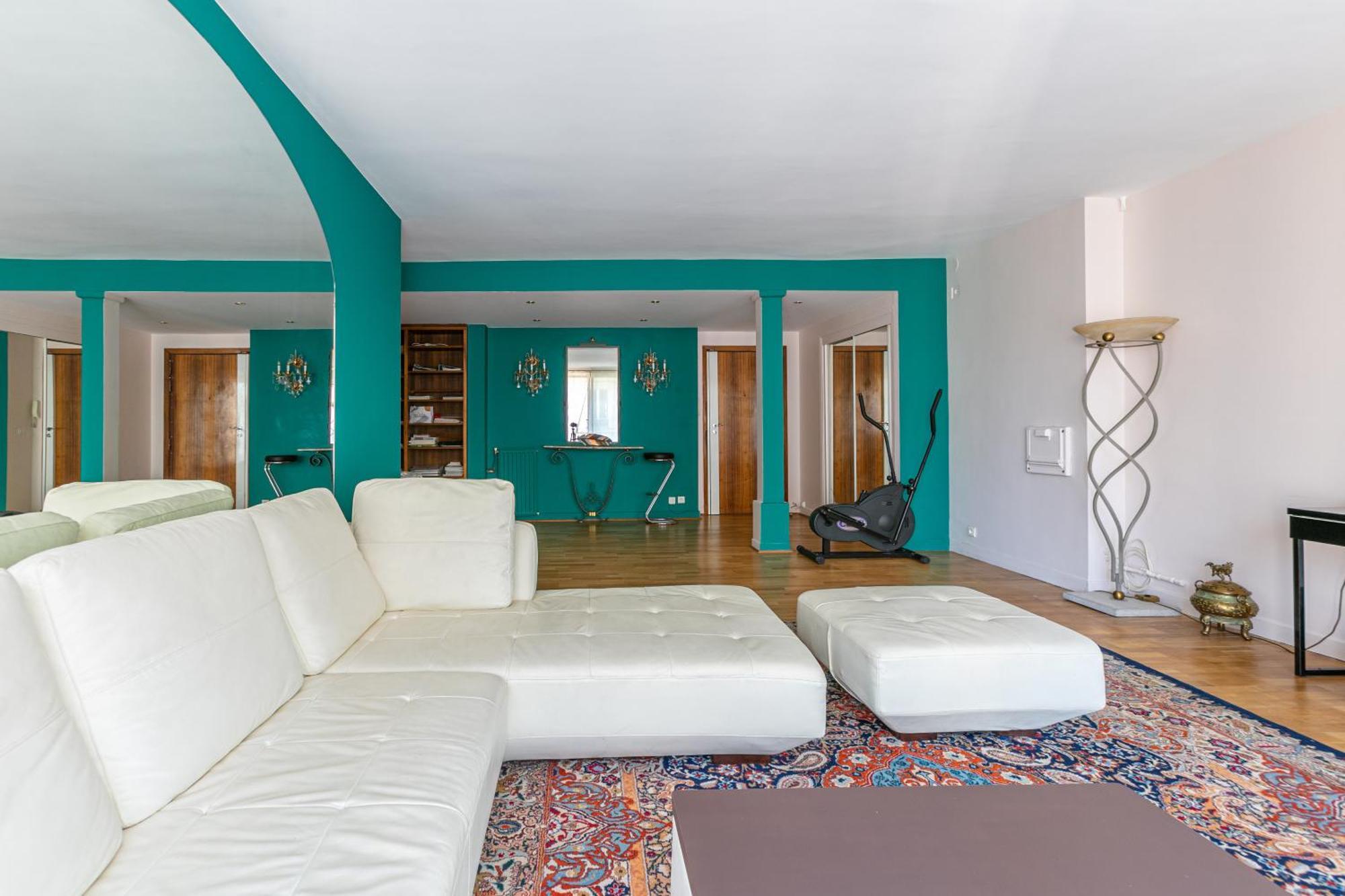 Apartment Elysees