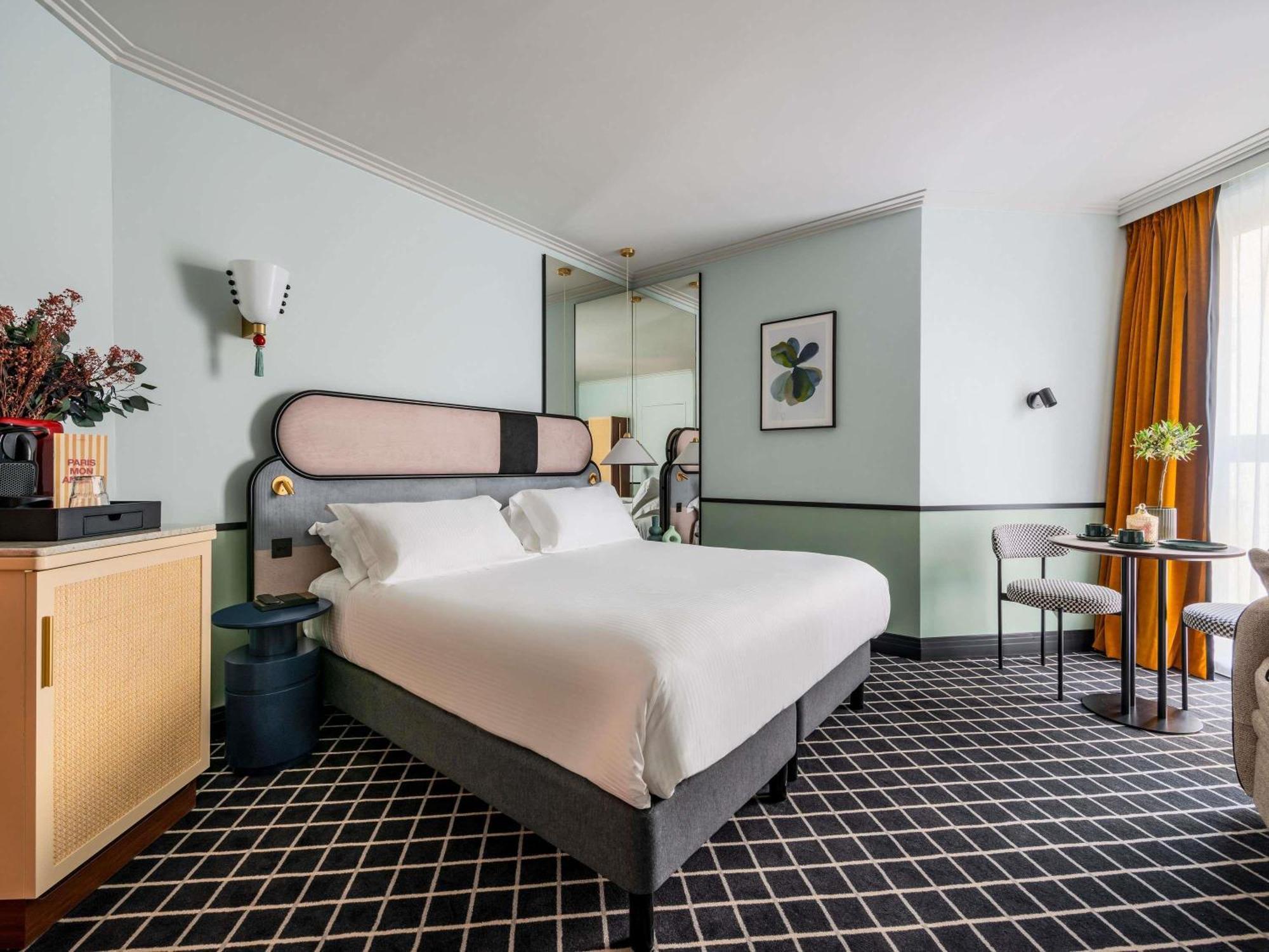 Hotel Faubourg Galant - Handwritten Collection