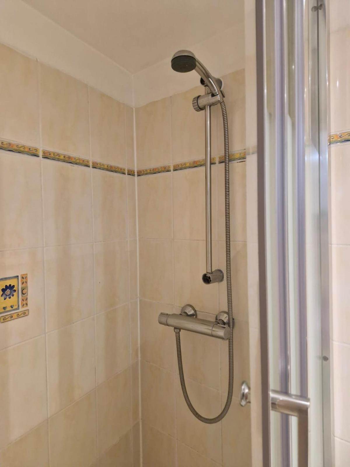 Chic Modern Duplex Adjacent To Musee D'orsay & Rodin Museum Apartment