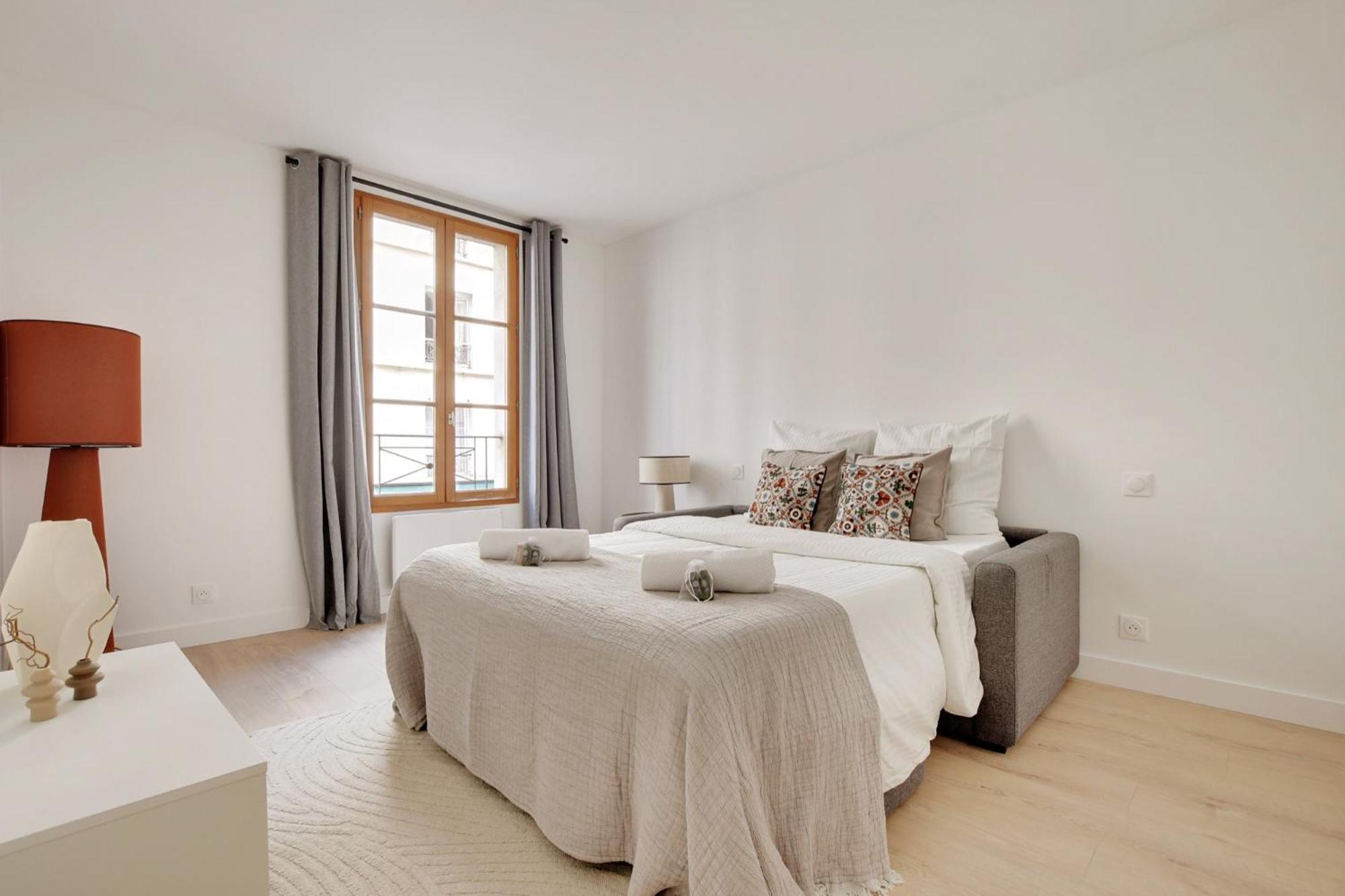 Apartment Boutiques Paris