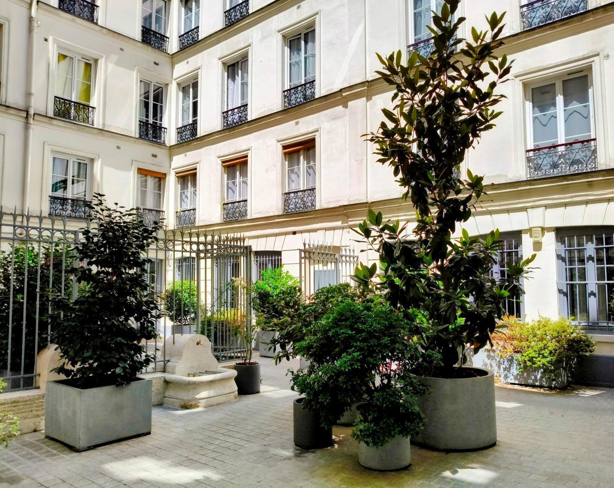 Bergere Apartment Paris