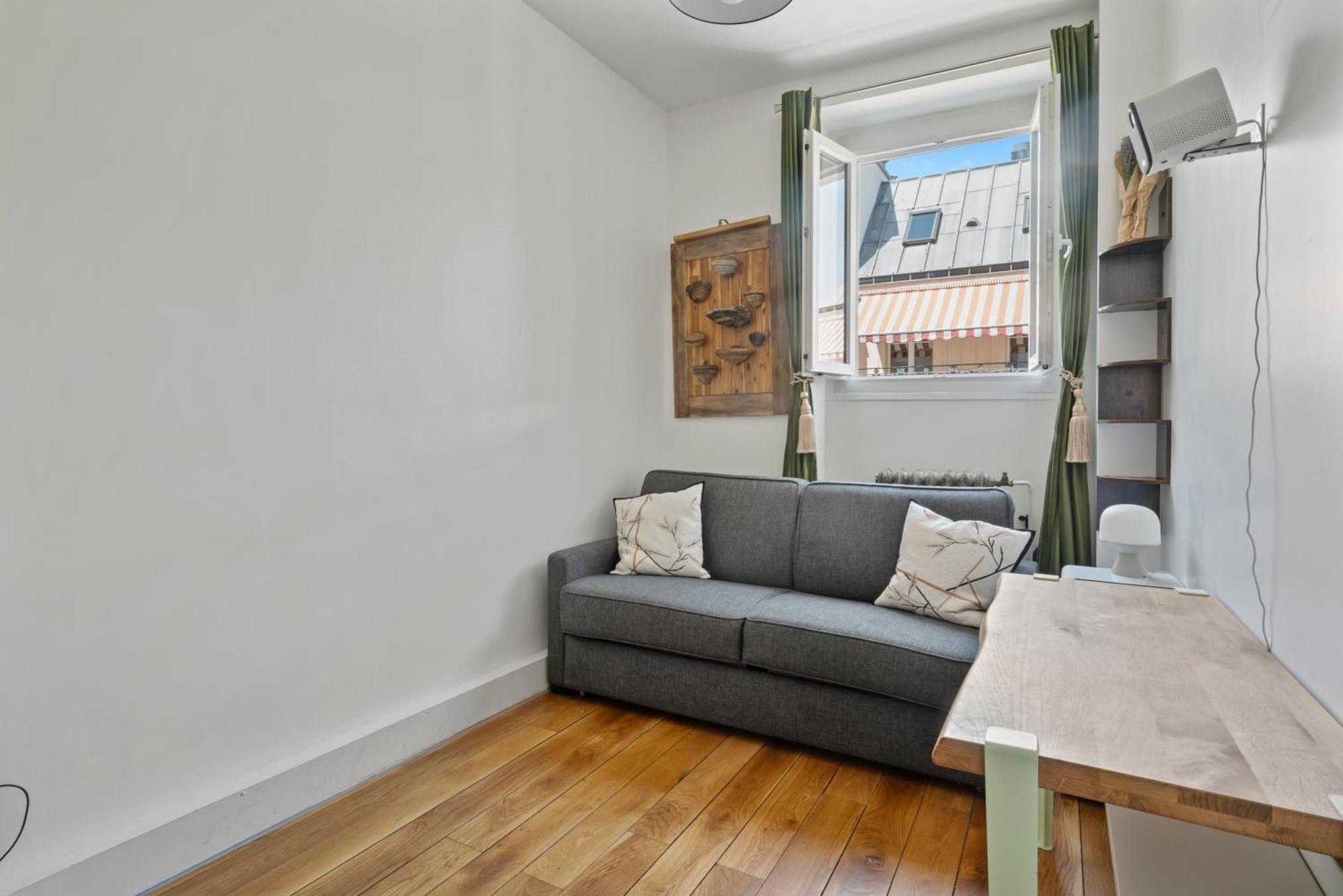 Opera Cube Apartment *
