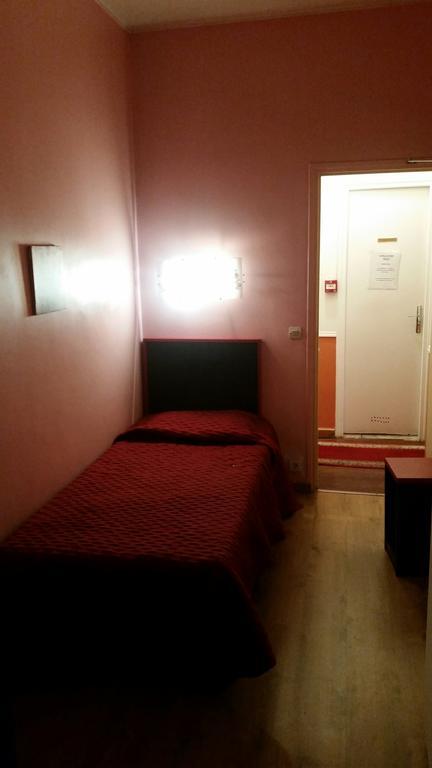 Hotel Victory Galou *