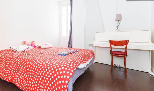 29 Lepic 3* Paris