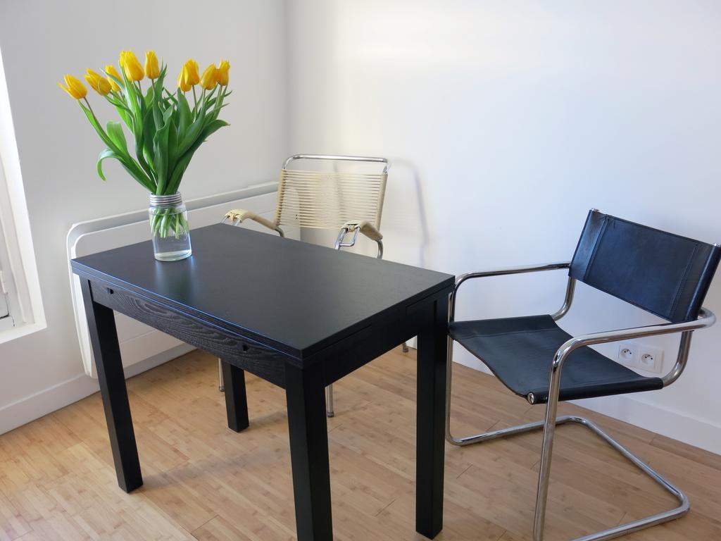 Apartment Mini Loft Roquette Citycosy Paris