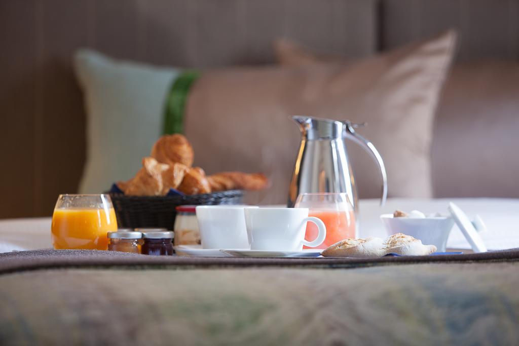 Hotel Brighton - Esprit De France