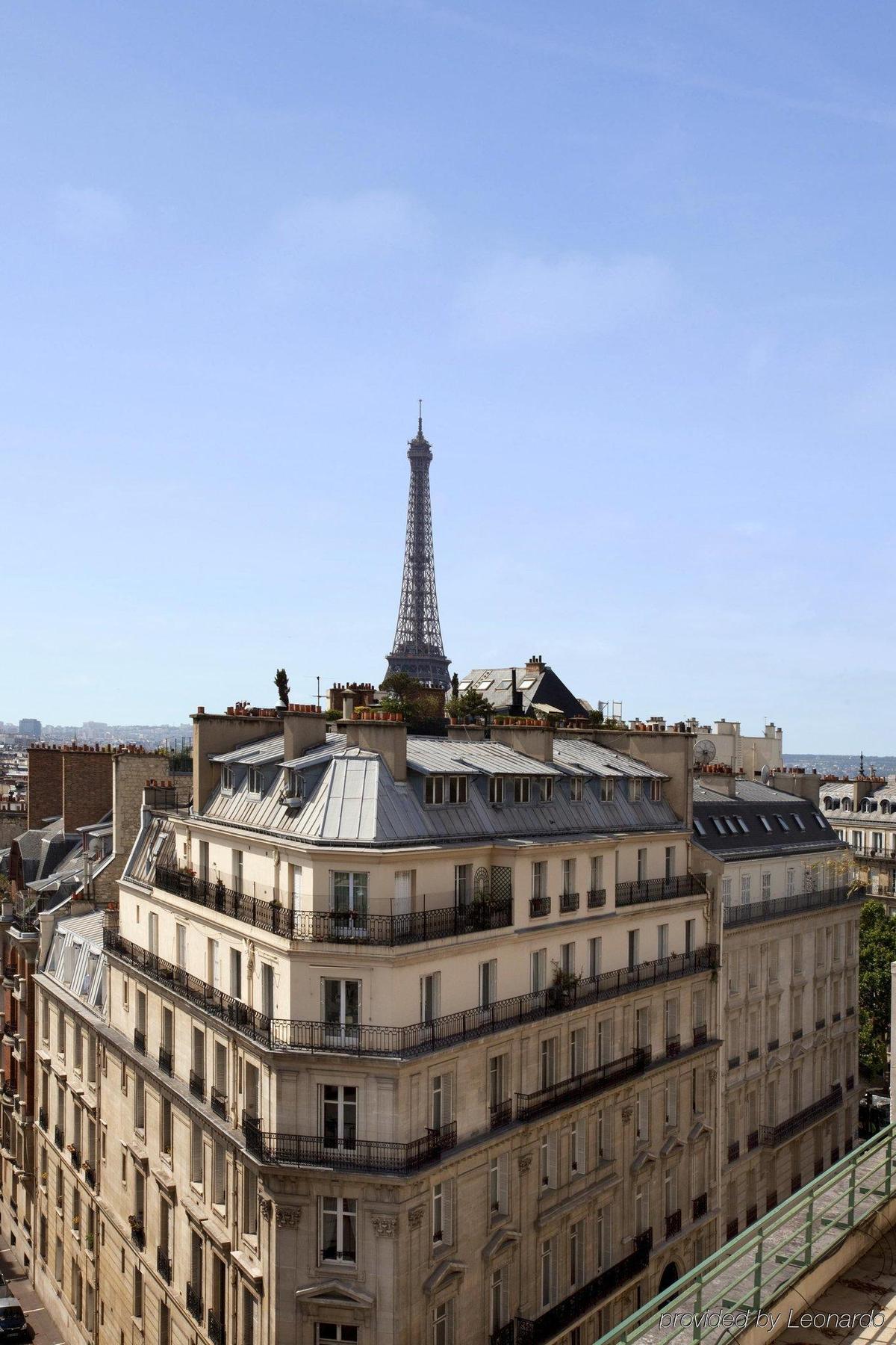 De Sers Champs Elysees