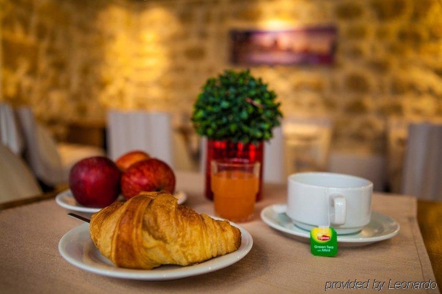 Aparthotel Du Lion D'or Louvre Paris