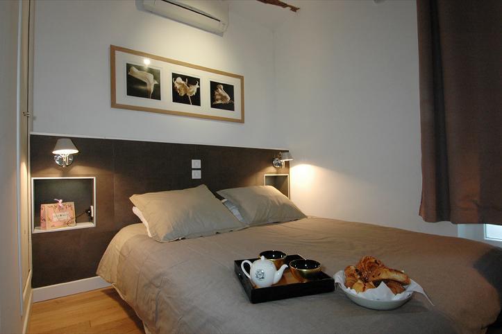 Holidaysinparis-bourg Tibourg Ii Apartment Paris