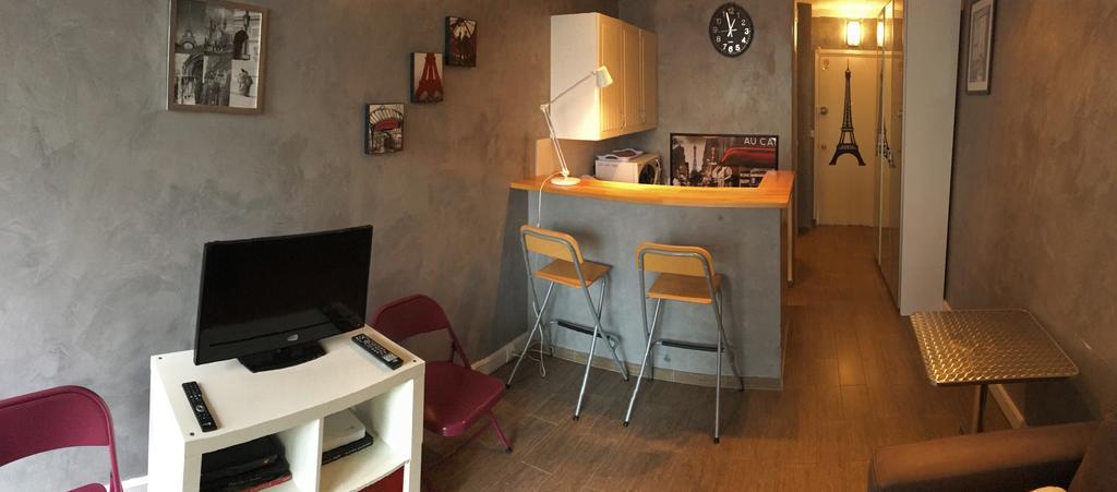 Studio Champs De Mars Tour Eiffel Apartment *