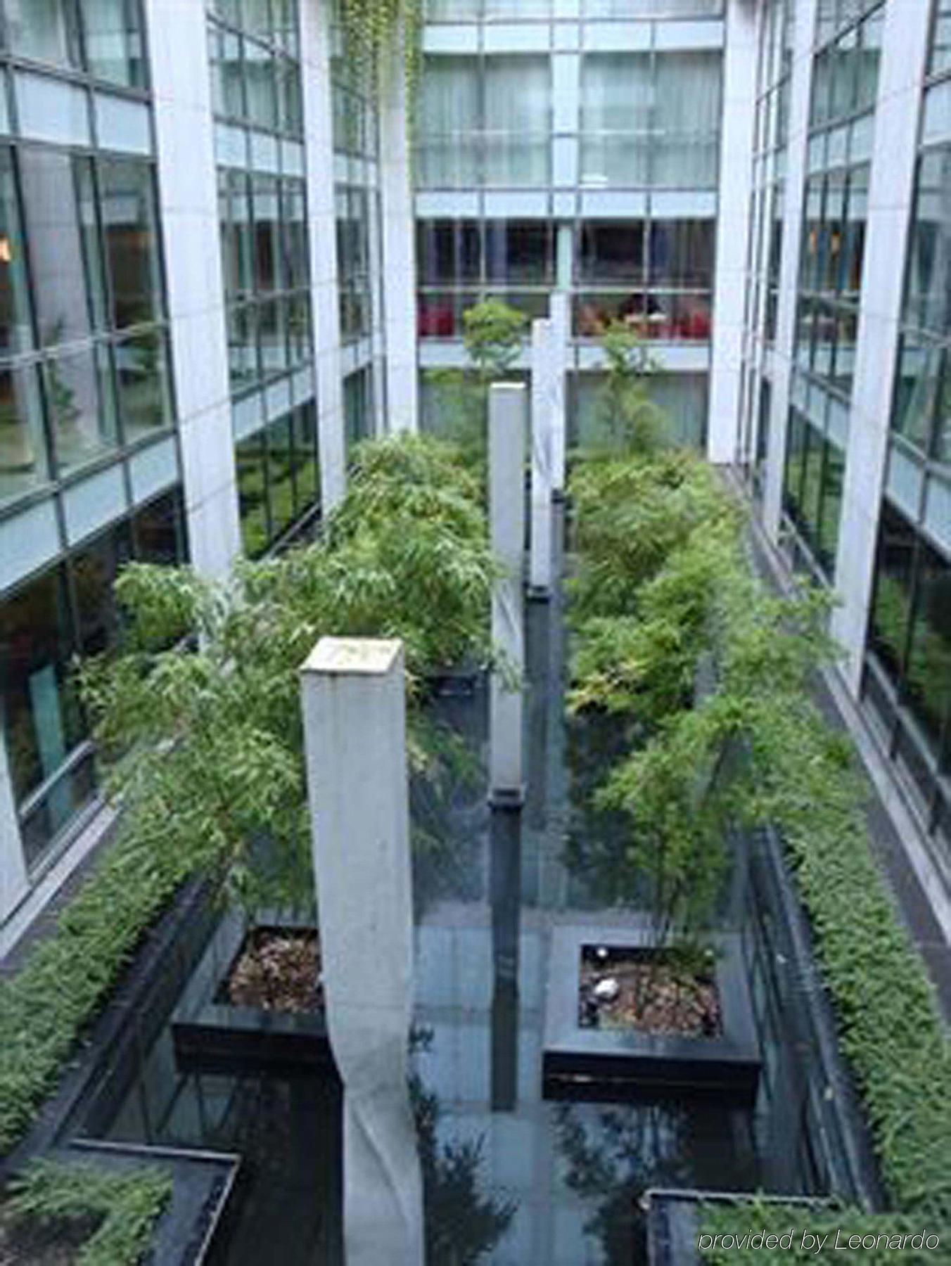 La Clef Tour Eiffel By The Crest Collection Hotel