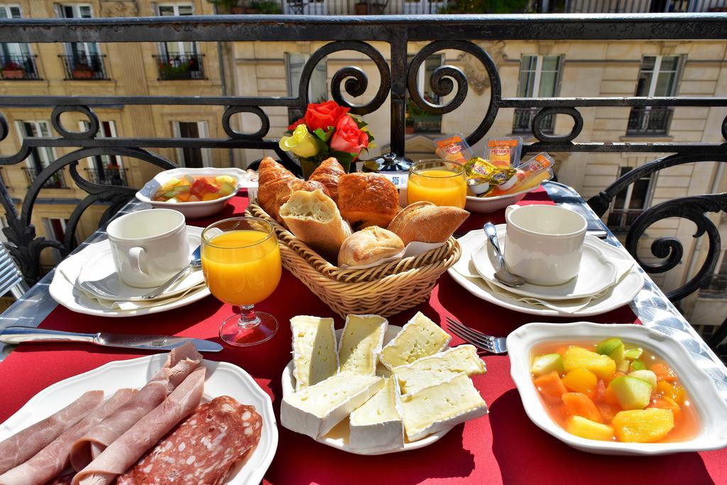 29 Lepic Hotel