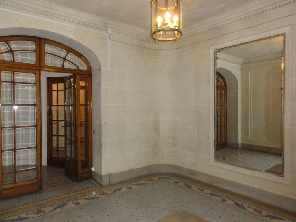 Couette-café Relais12bis By Eiffel Tower 3*
