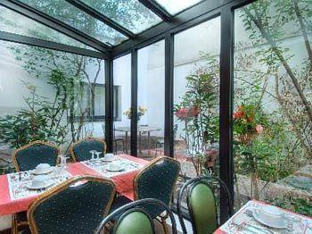 Beauquartier Montmartre Hotel