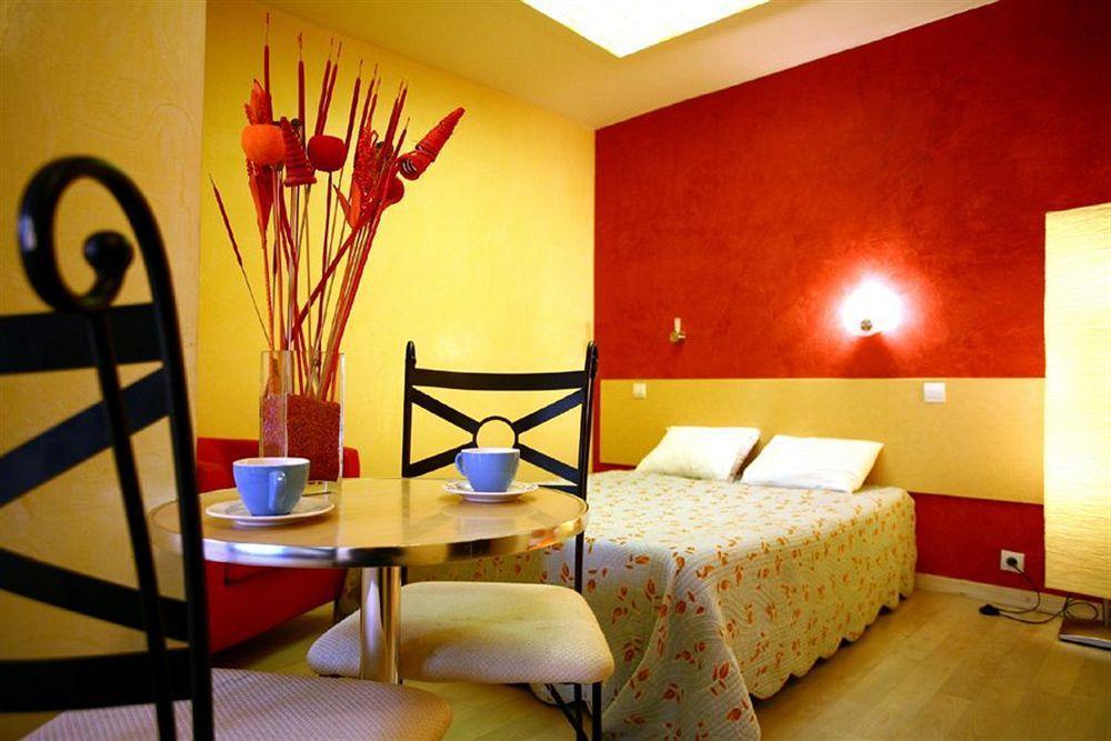 Des Arts-bastille 3* Paris