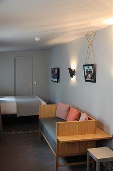 Hotel Saint Dominique Paris