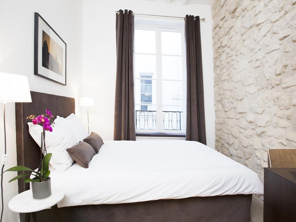Livinparis - Luxury 2 Bedrooms Le Marais I Apartment Paris