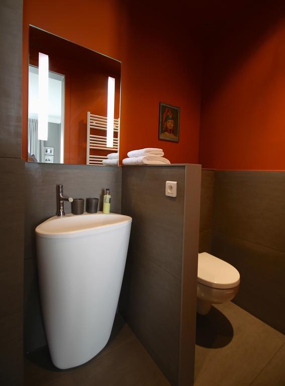 Couette-café Du Square, Luxury Paris