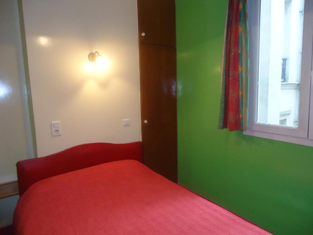 Hotel Des Belges Paris