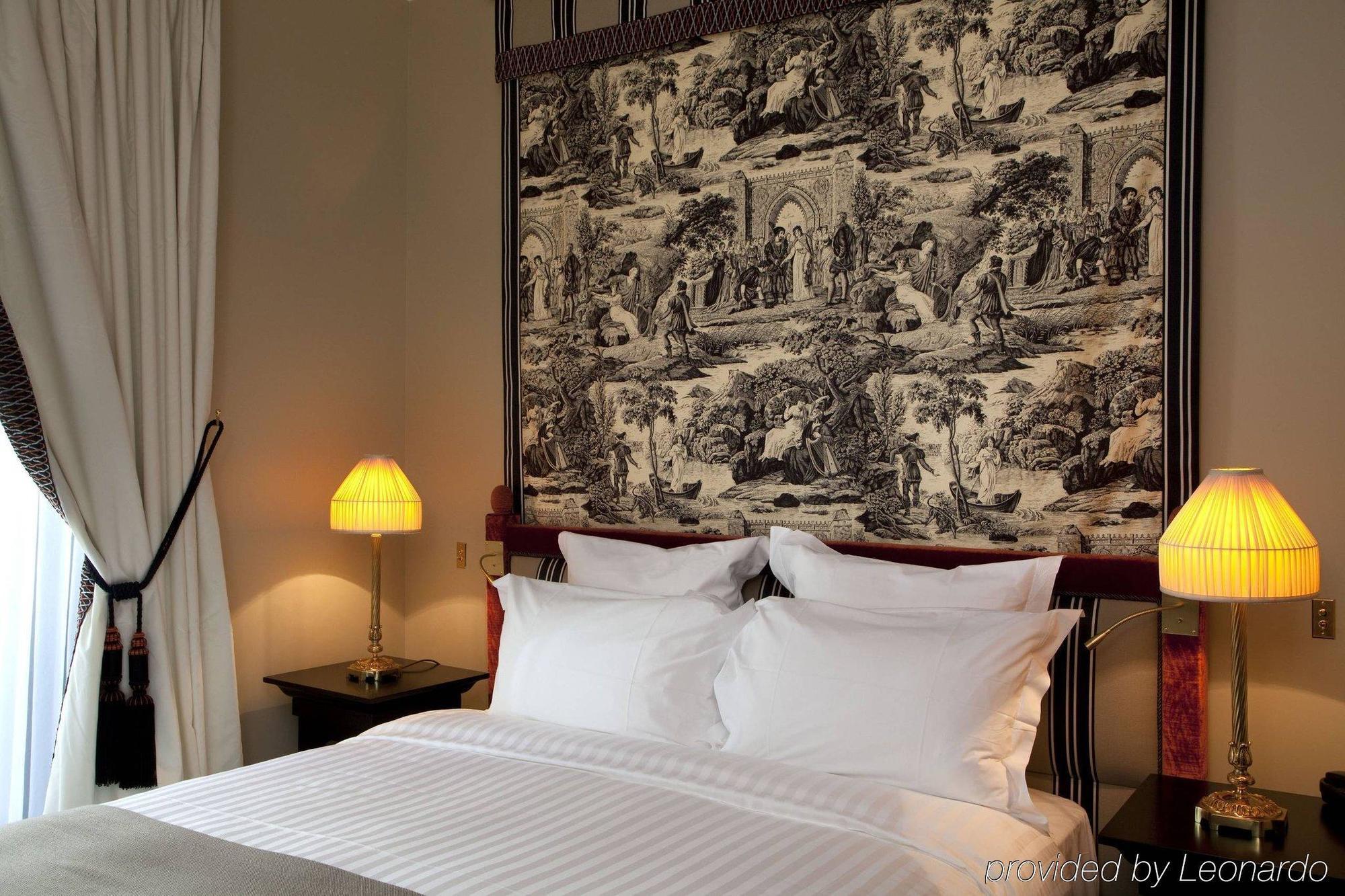 Maison Athenee 4* Paris