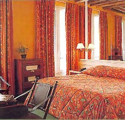 Hotel Perpetual Elysee Montaigne
