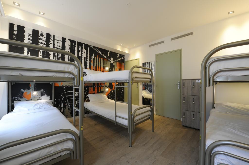 Auberge de jeunesse The 3 Ducks Eiffel Tower By Hiphophostels