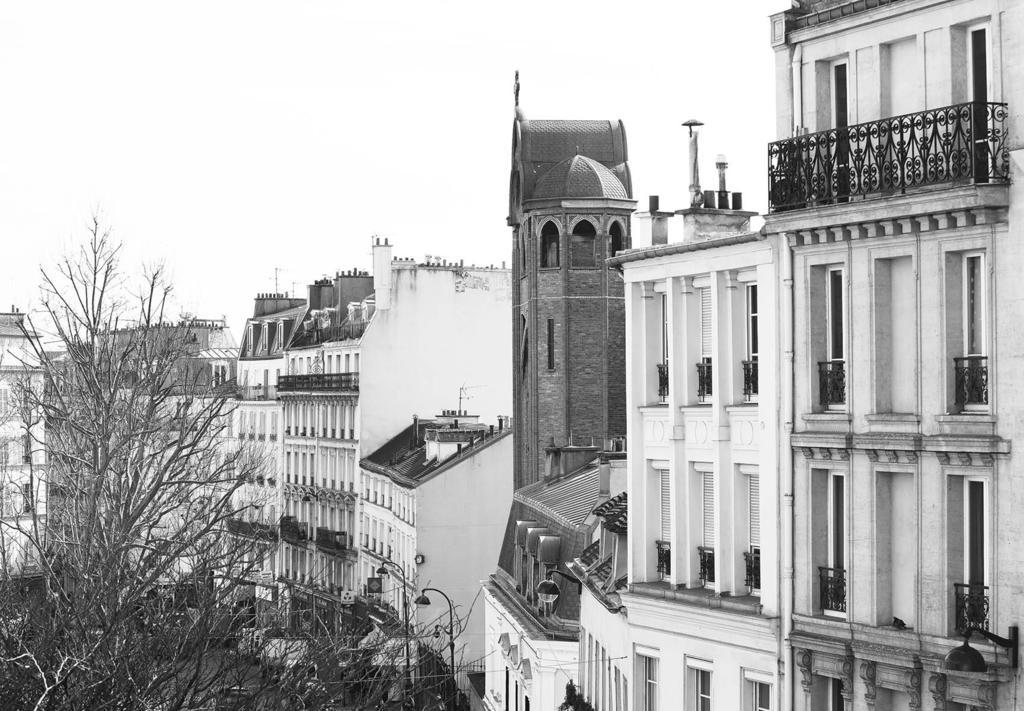 Apartment Montmartre Paris