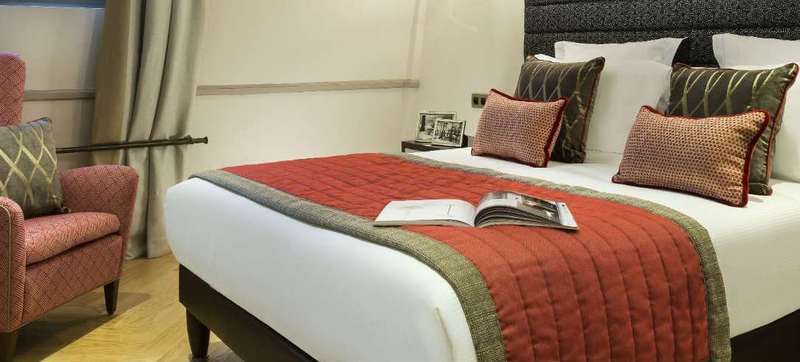 La Clef Tour Eiffel By The Crest Collection Hotel Paris
