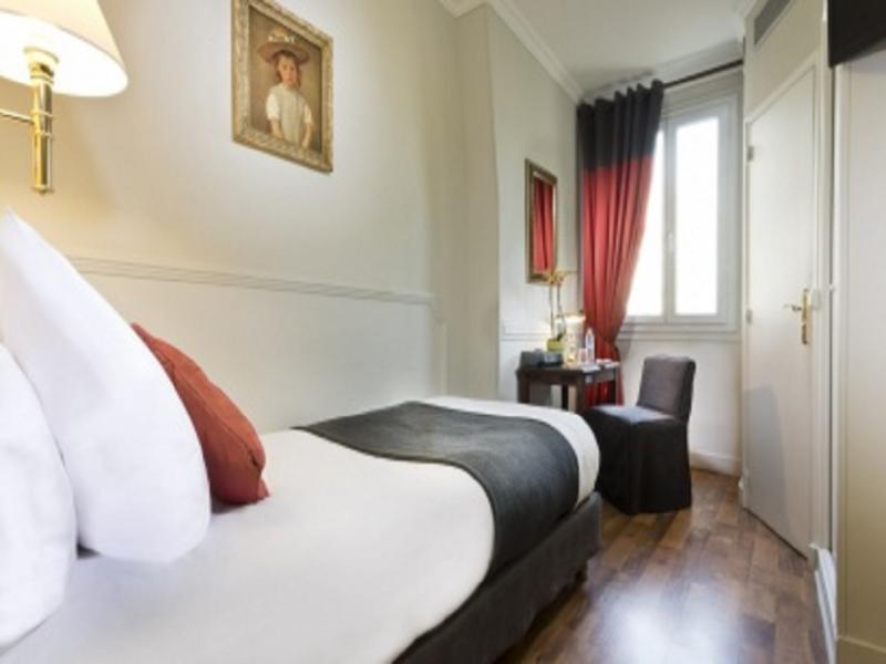 De La Porte Dorée Hotel 3*