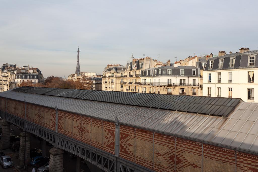 Hotel Vic Eiffel Paris