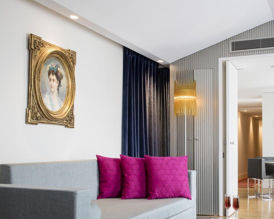 Hotel De Sers Champs Elysees 5*