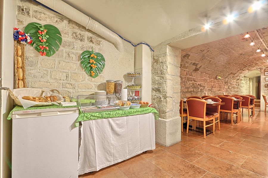 Hotel Ibis Styles Batignolles Paris