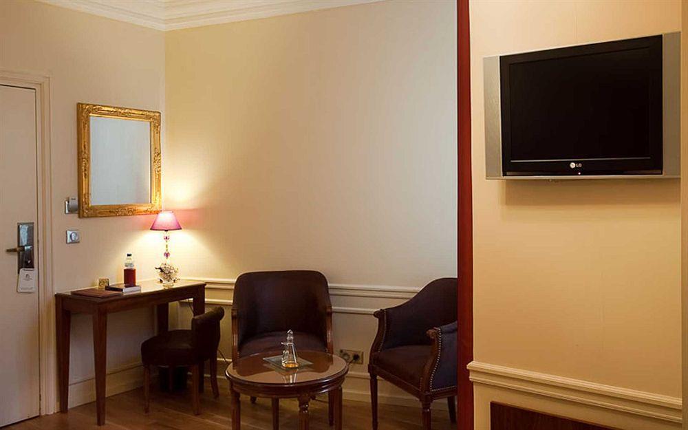 Hotel Timhotel Tour Montparnasse
