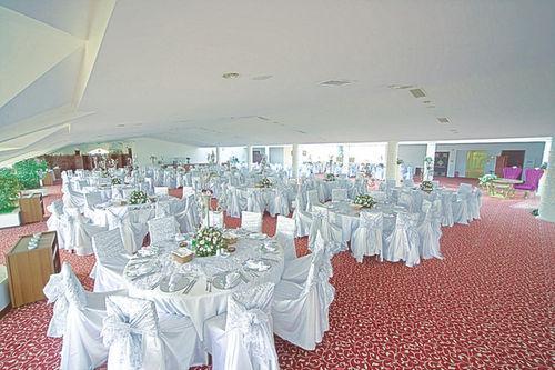 Hotel 121 3*
