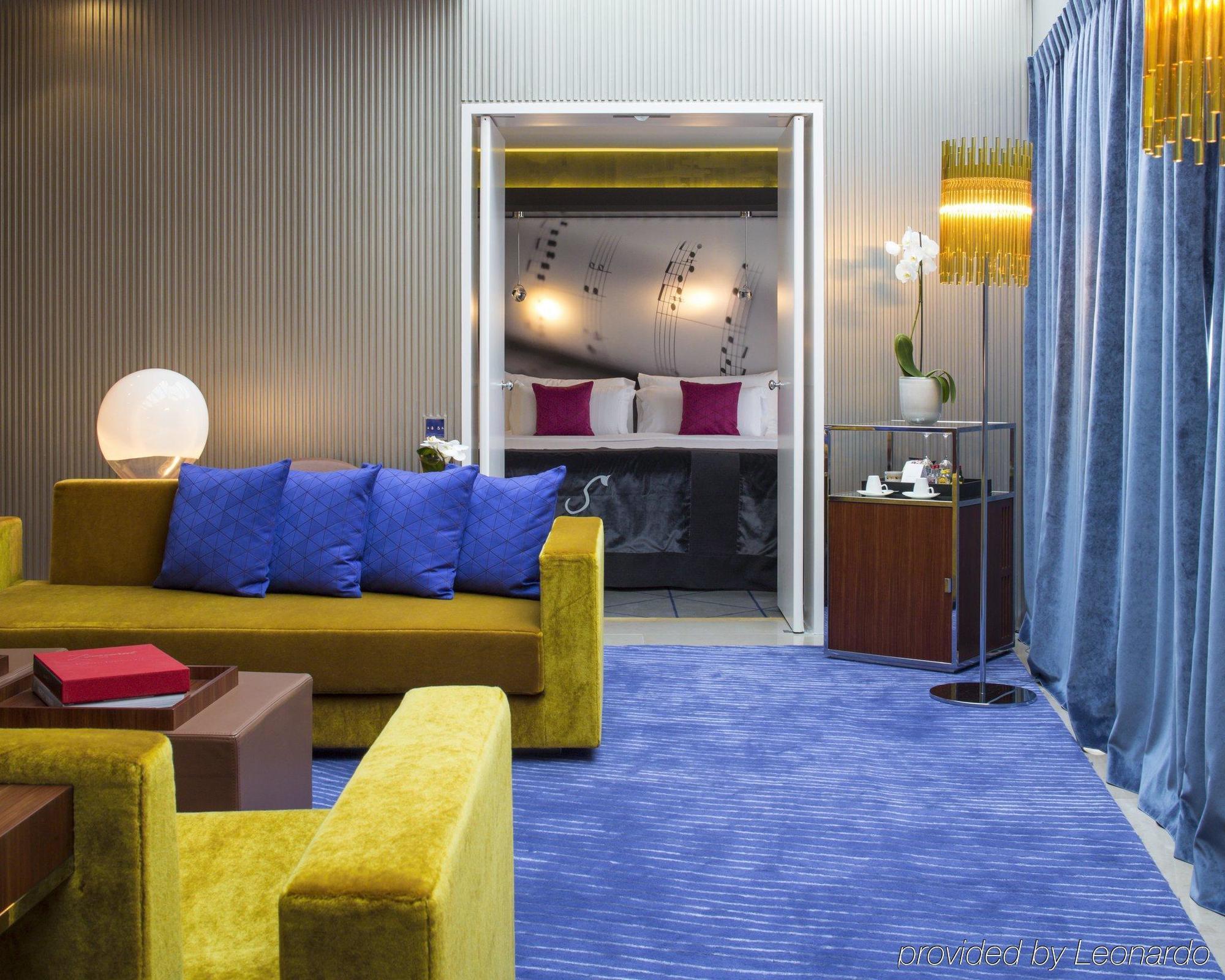 Hotel De Sers Champs Elysees 5*