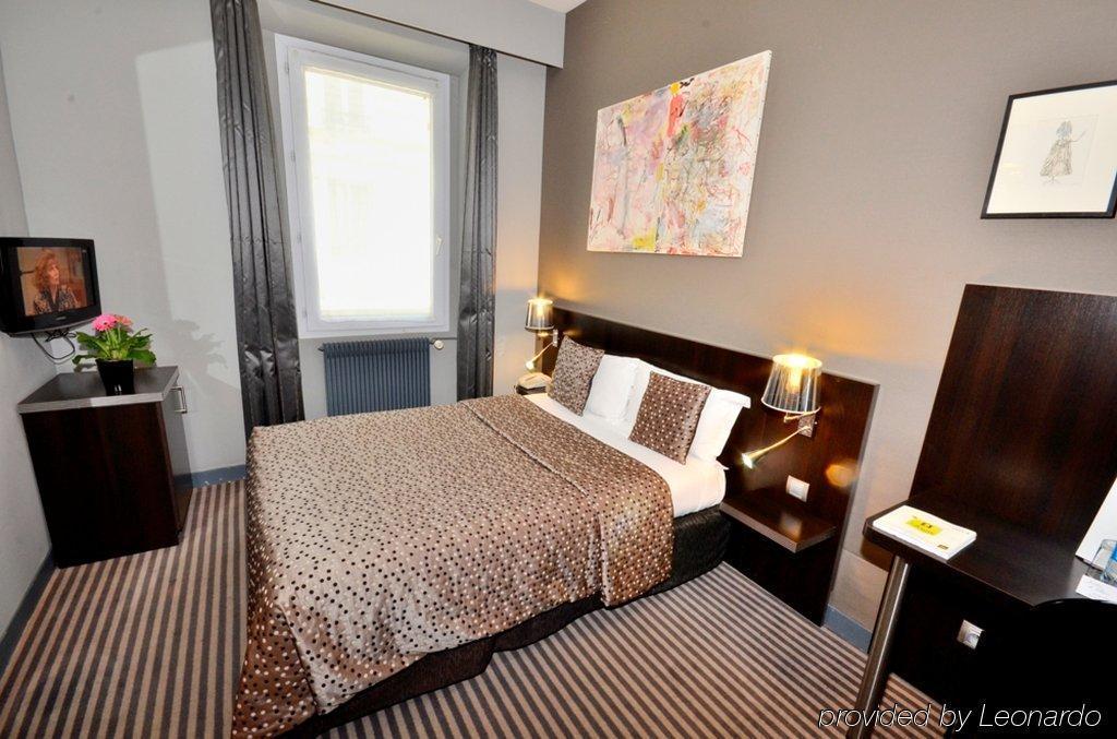 Hotel Logis Jardin De Villiers