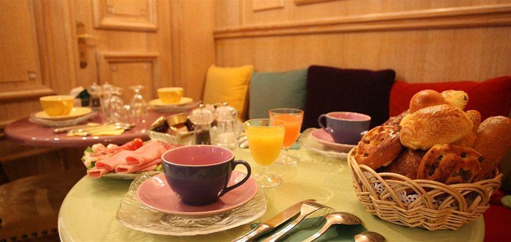 Hotel De La Motte Picquet 3*