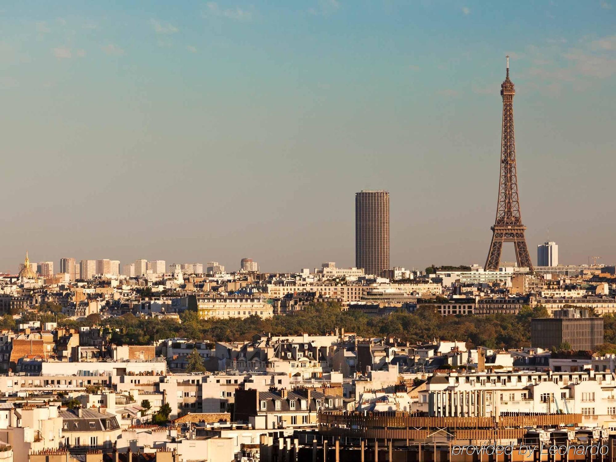 Ibis Styles Buttes Chaumont Paris
