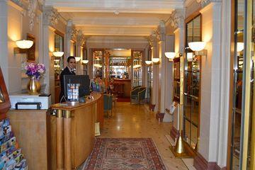 Hotel Royal Elysées 4*