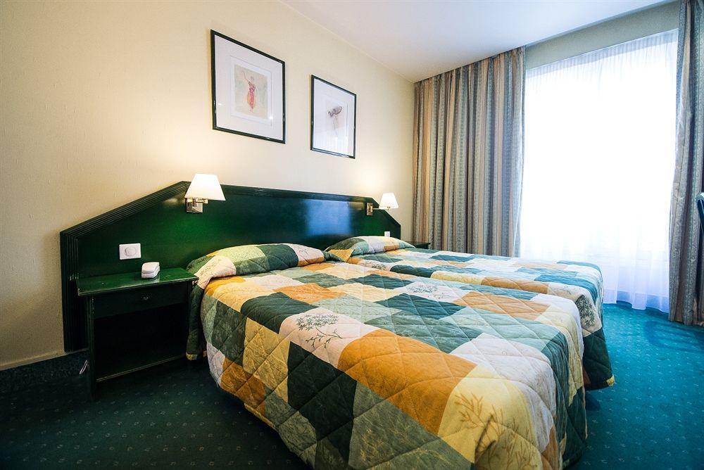 Relais Du Pre 3* Paris